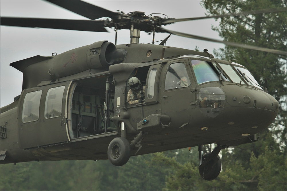 16th CAB conducts sling load, air assault training