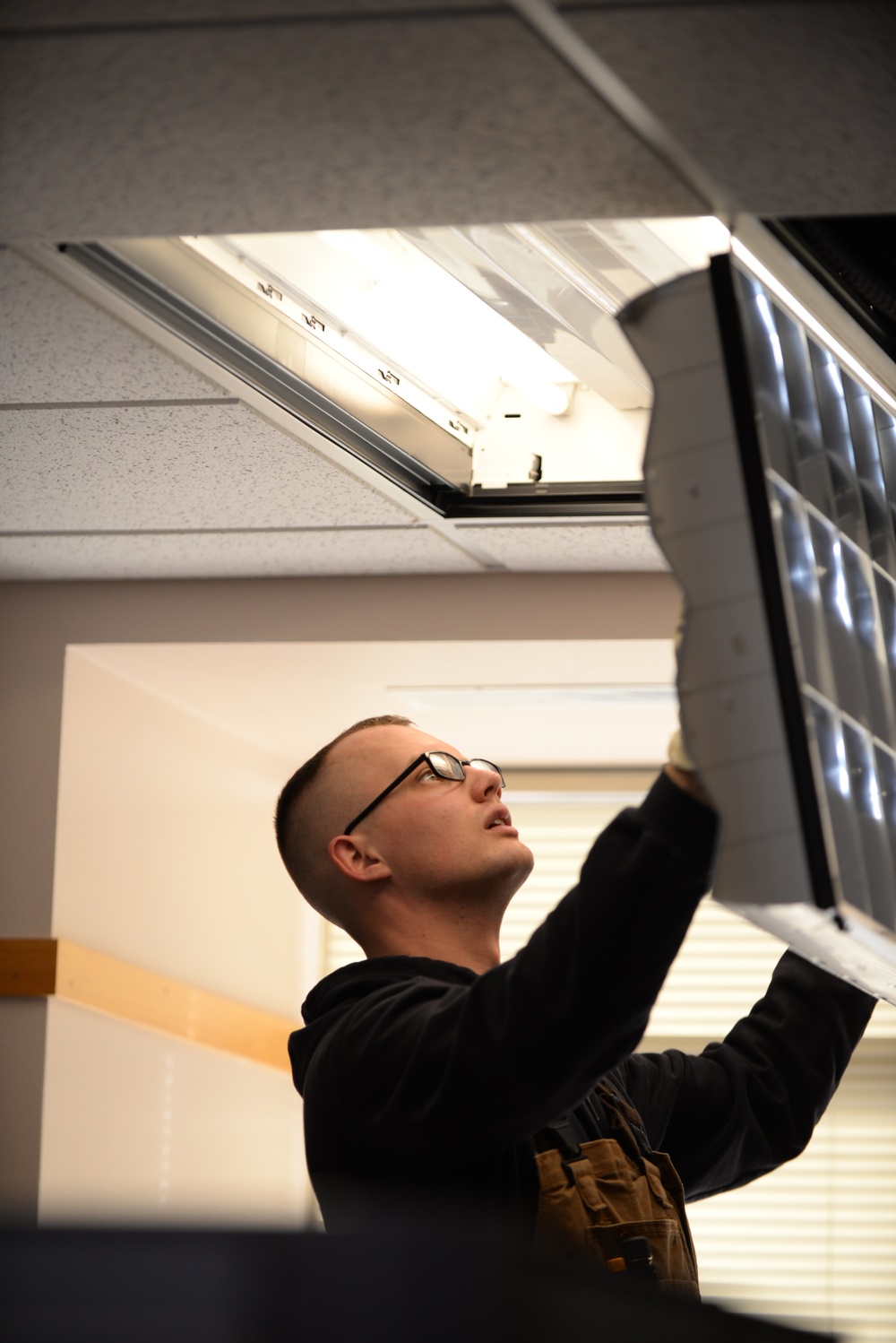 Time to light it up with 28th CES electrical flight