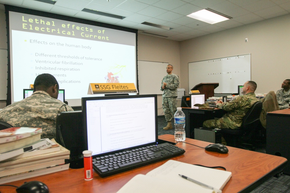 25Z Visual Information Operations Chief Senior Leader Course