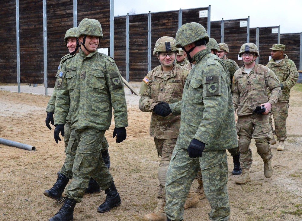 Kosovo Security Forces members visit NCOA Grafenwoehr