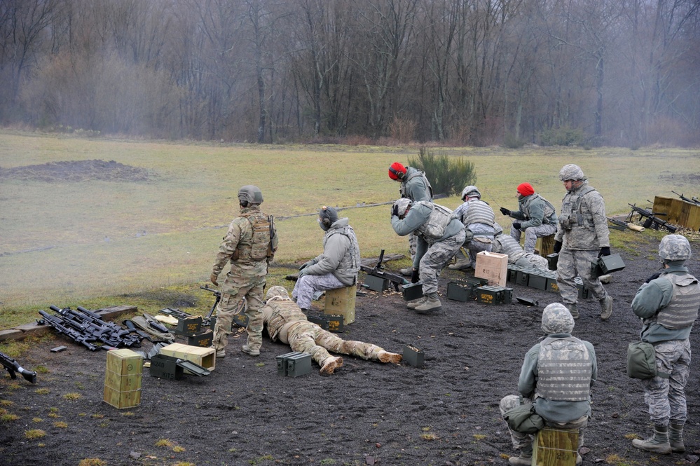 M240B live-fire training