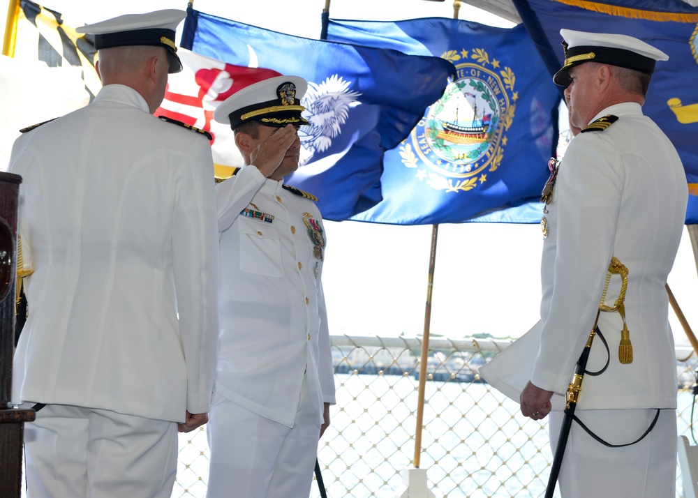USS Jefferson City holds change of command ceremony
