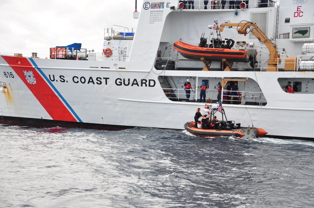 Coast Guard Cutter Diligence transfers Cuban migrants
