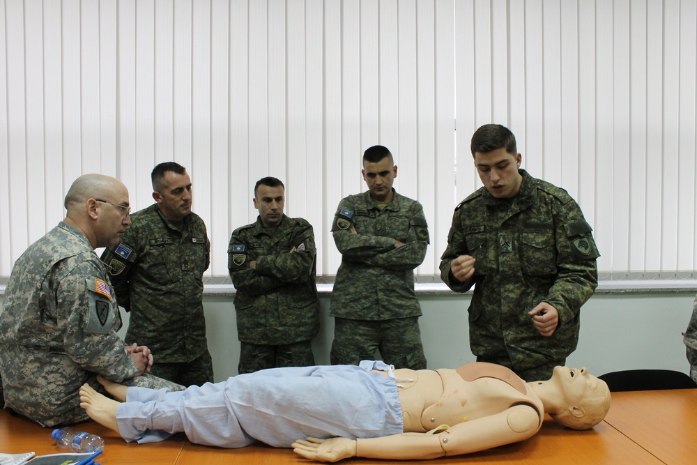 345th CSH trains Kosovo Security Force on new medical equipment