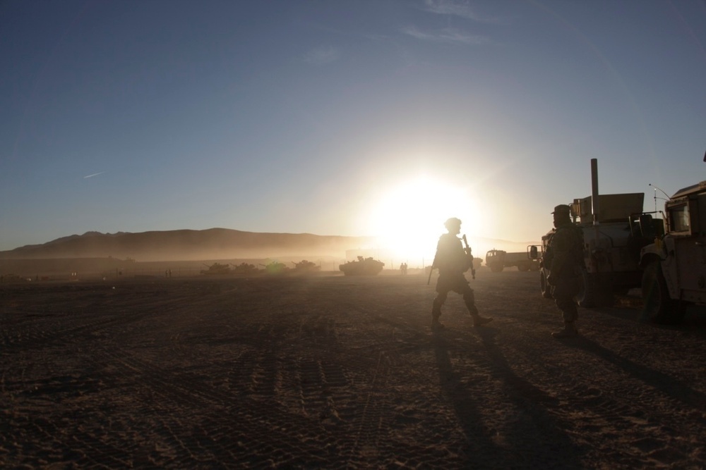 Brave Rifles prepare for sunrise convoy