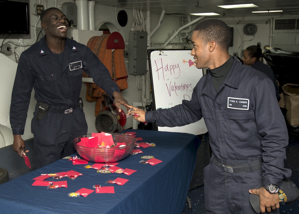Valentine's Day cards provided for USS Boxer sailors