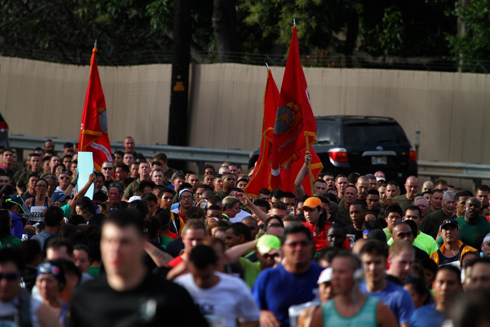 Marines run in memory of fallen Marines