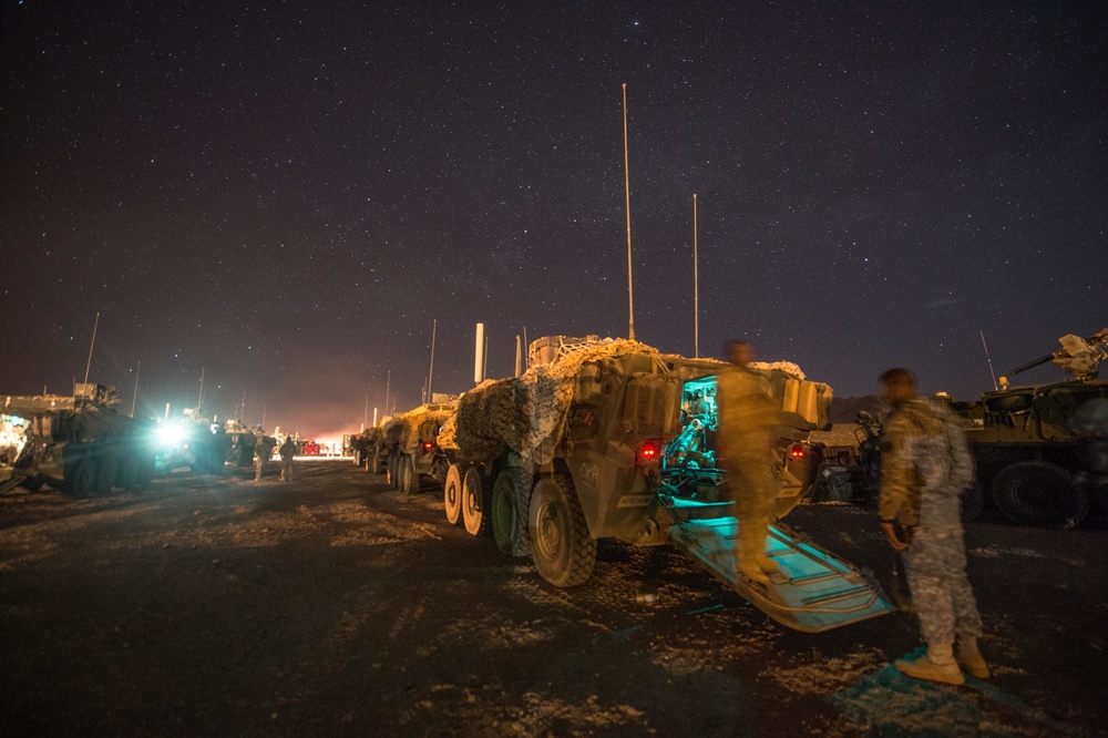 Strykers prepare for convoy