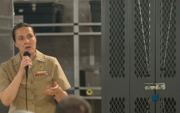 Exercise debrief aboard USNS Spearhead