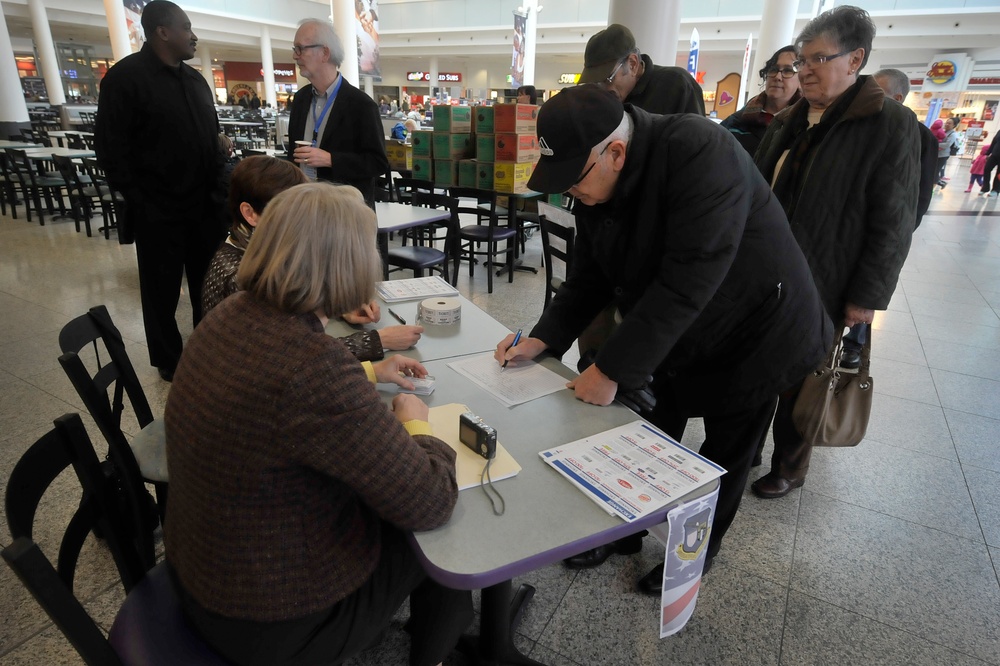 Volunteers strengthen KMC through retiree support