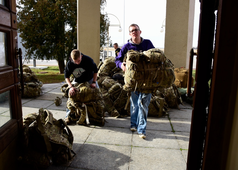 3-15 Infantry Regiment Soldiers arrive in Ukraine