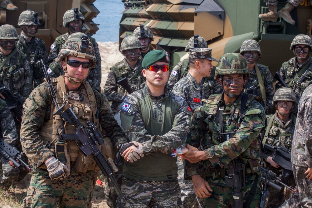 Amphibious Capabilities Demonstration by U.S., Royal Thai and Republic of Korea Armed Forces