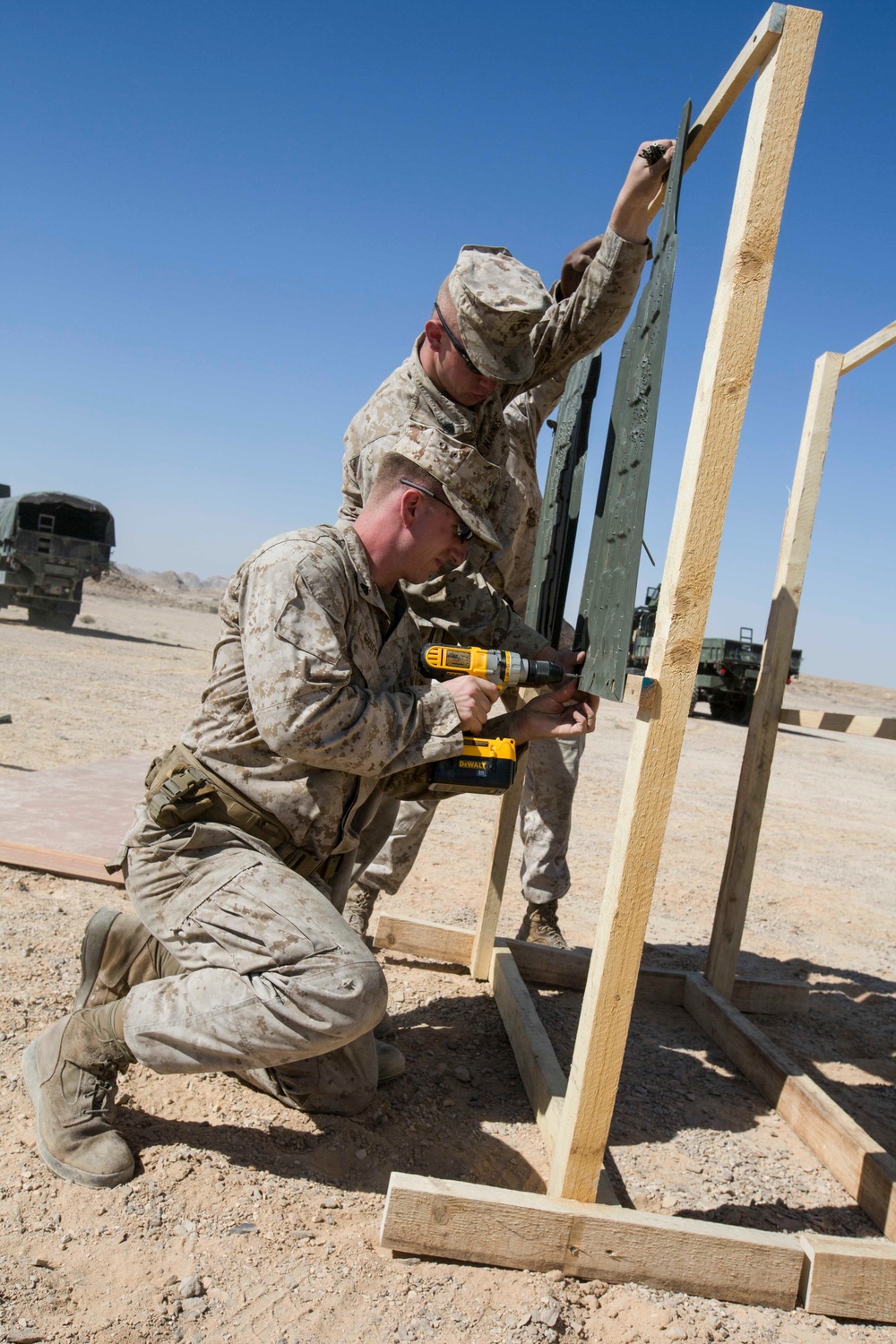 CLB-26 and Law Enforcement Marines conduct pistol range during training exercise