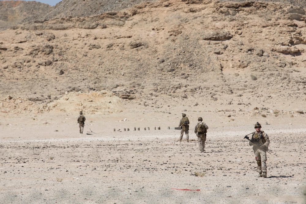 26th MEU LE Marines conduct convoy training while deployed to 5th Fleet area of operation