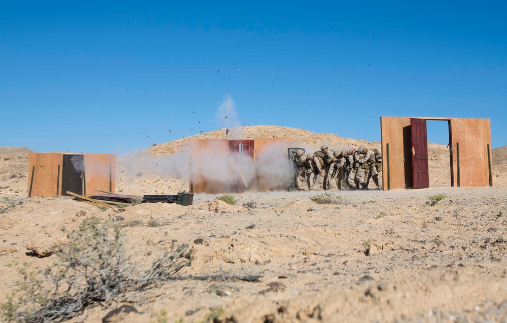 26th MEU Marines conduct Demolition Range during training exercise