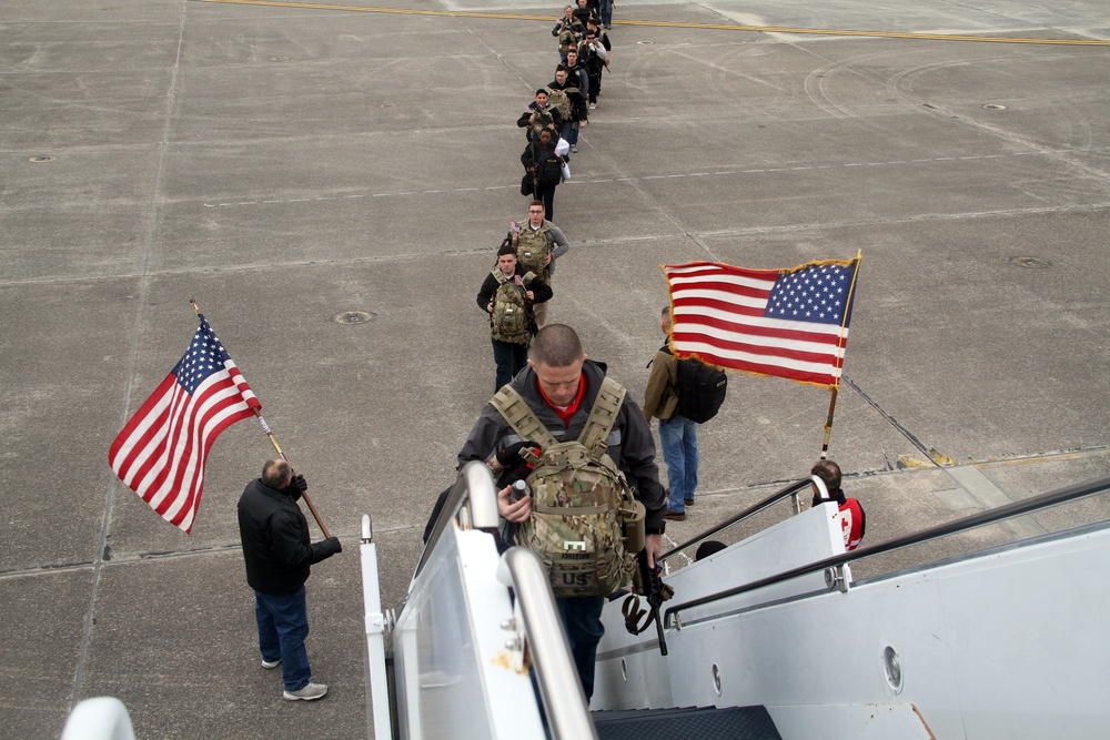 ‘Can do!’ Soldiers depart to Ukraine