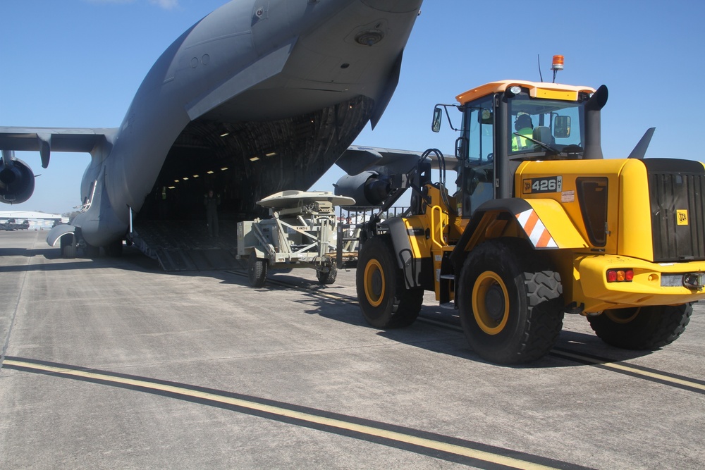 ‘Can do!’ Soldiers depart to Ukraine