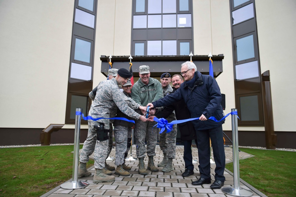 New energy efficient dorm opens on Kapaun