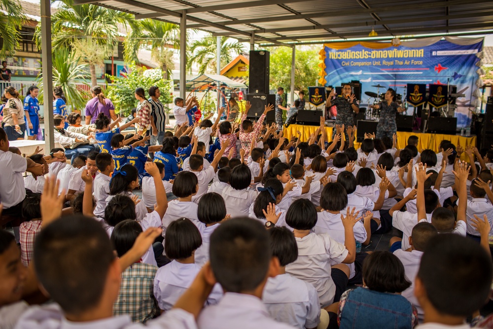 Cobra Gold 2016 Participants Attend the Wat Ban Mak Dedication Ceremony