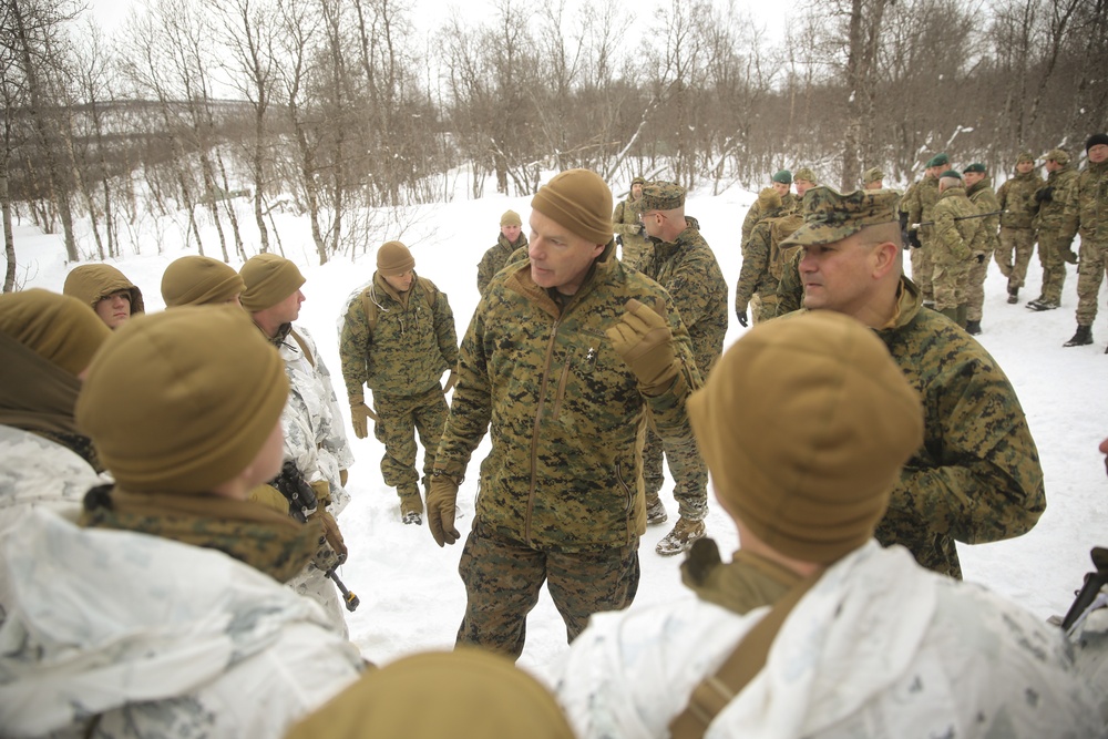 Maj. Gen. Nelson pays visit to BSRF Marines in Arctic Circle