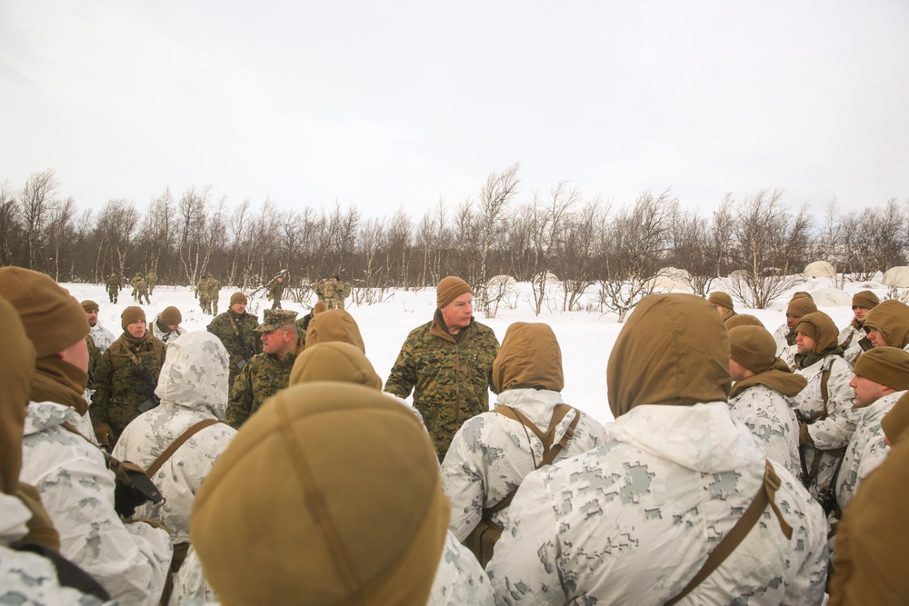 Maj. Gen. Nelson pays visit to BSRF Marines in Arctic Circle