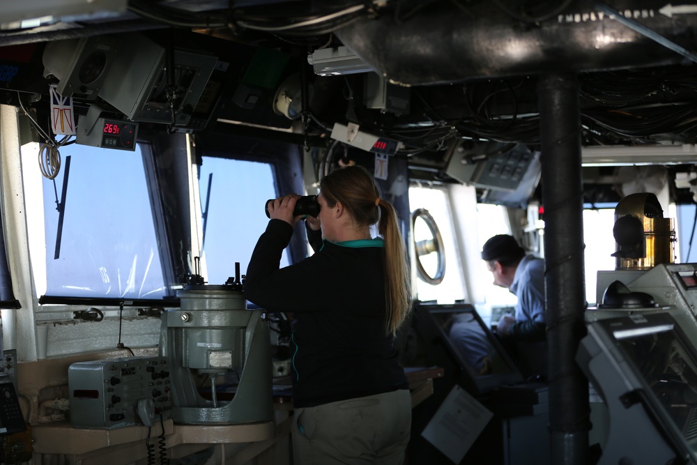 USNS Grapple action