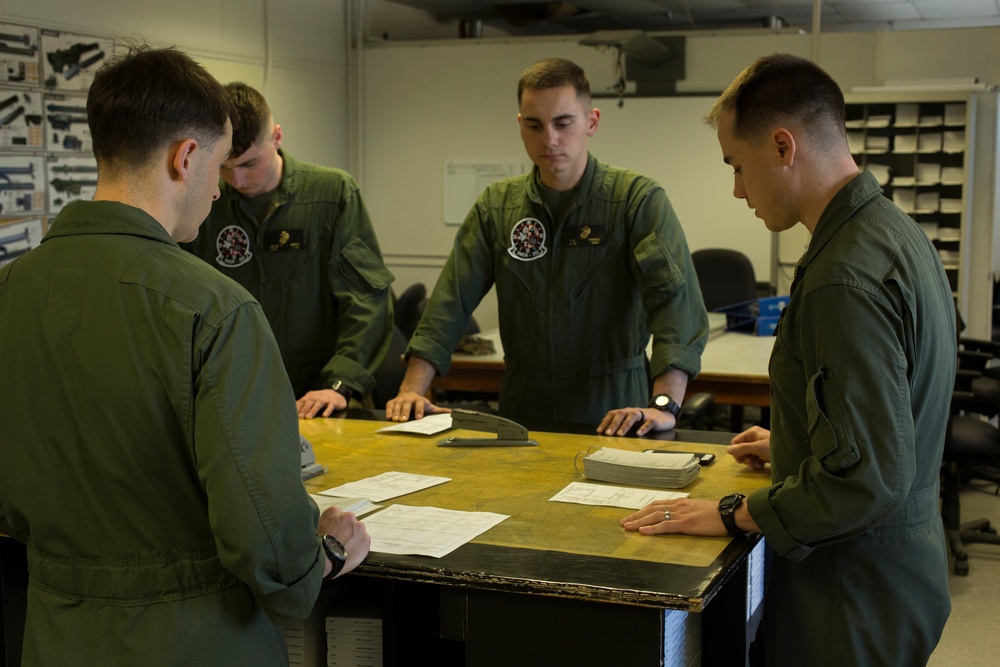 VMGR-252 conducts Aerial Refuel Training