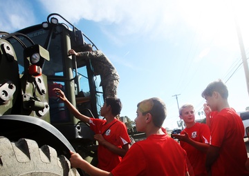 Marine for a day: Temecula soccer team goes behind the scenes with 1st MLG Marines