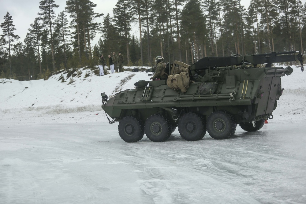 Combined arms and combined forces: U.S. Marines and Norwegian Army take to the firing line