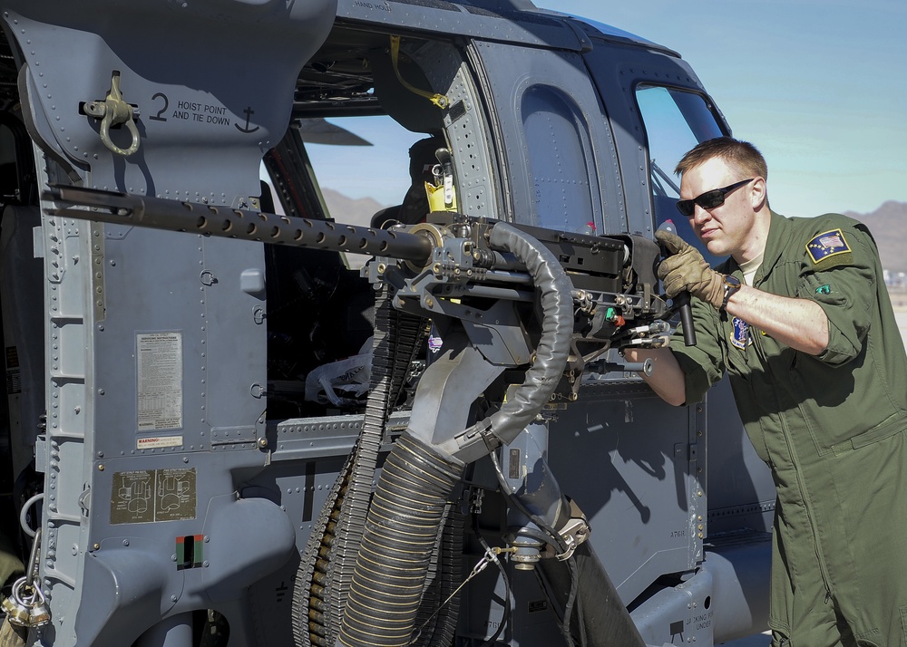 Alaska Air National Guard rescue choppers train in Nevada desert for first time