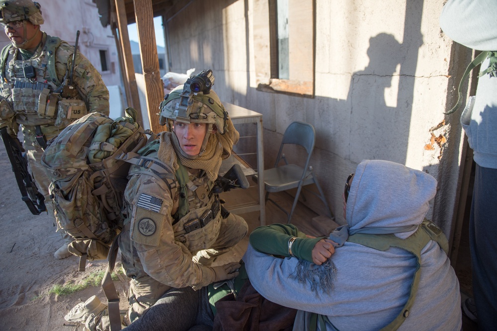 3rd Cavalry Regiment medic treats simulated patient