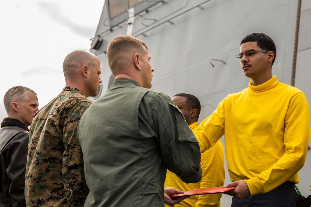 13th MEU commends service members for saving lives