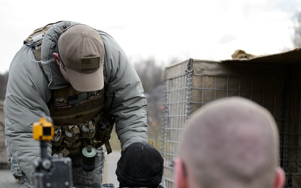 1st CBSC Airmen train for combat
