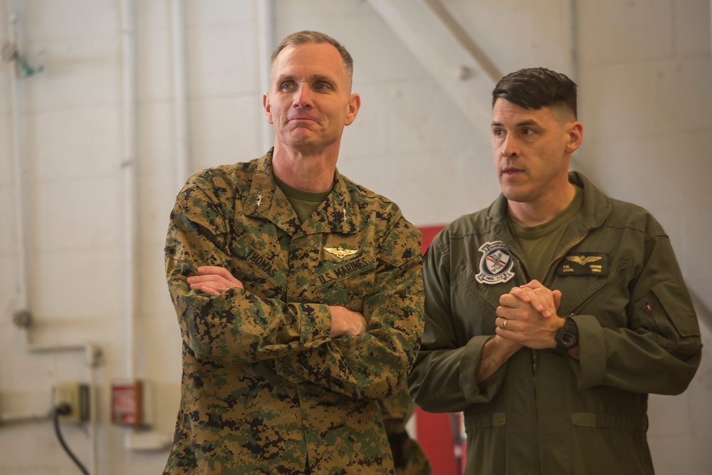 2nd MAW Commanding General visits MCAS Beaufort