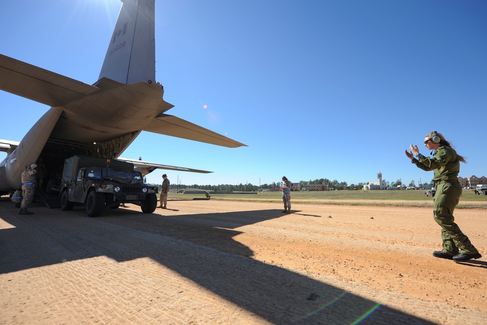 Canadian combat airlift