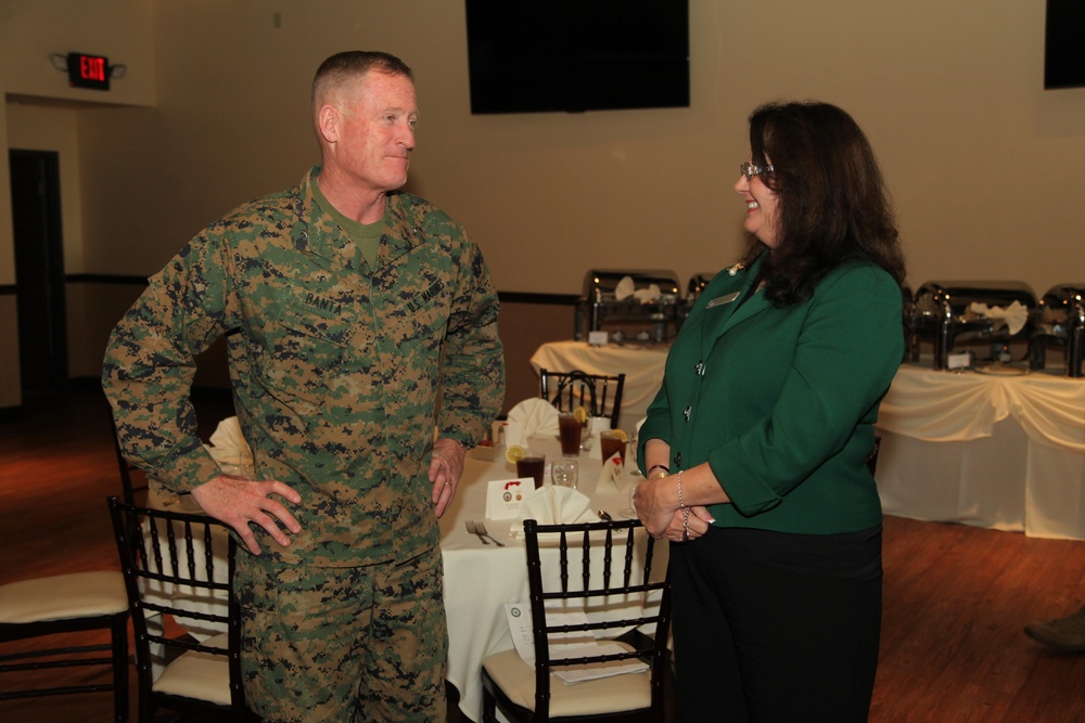 General Banta Hosts Luncheon for Guests from Vista