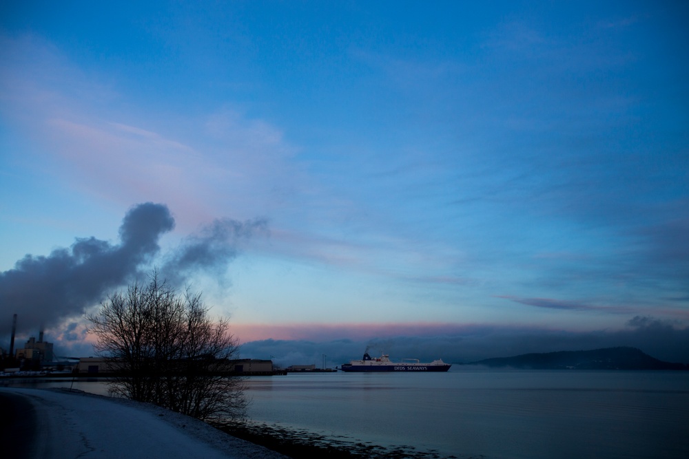 Norwegian port offload