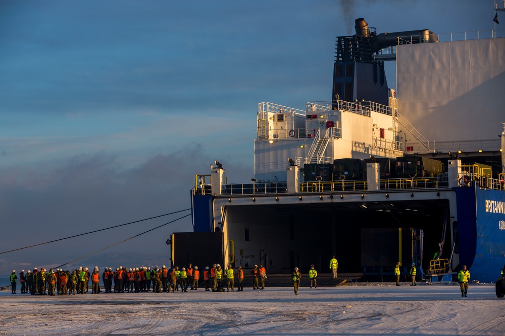 Norwegian port offload