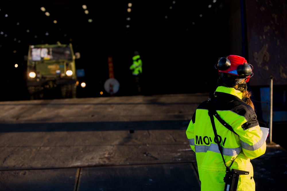 Norwegian port offload