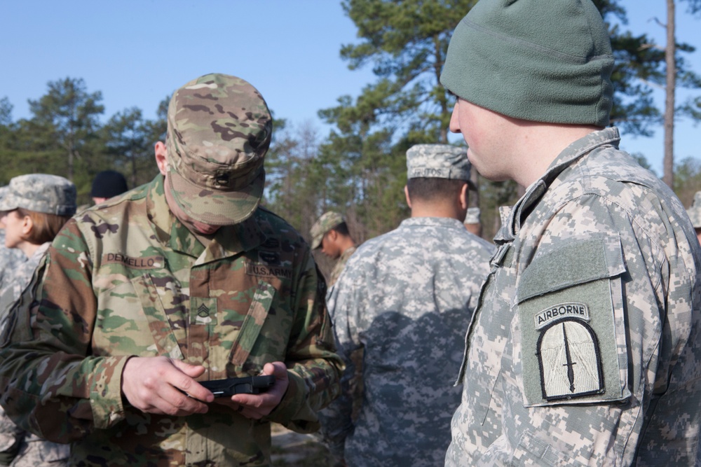 112th Signal uses new technology in manifesting paratroopers