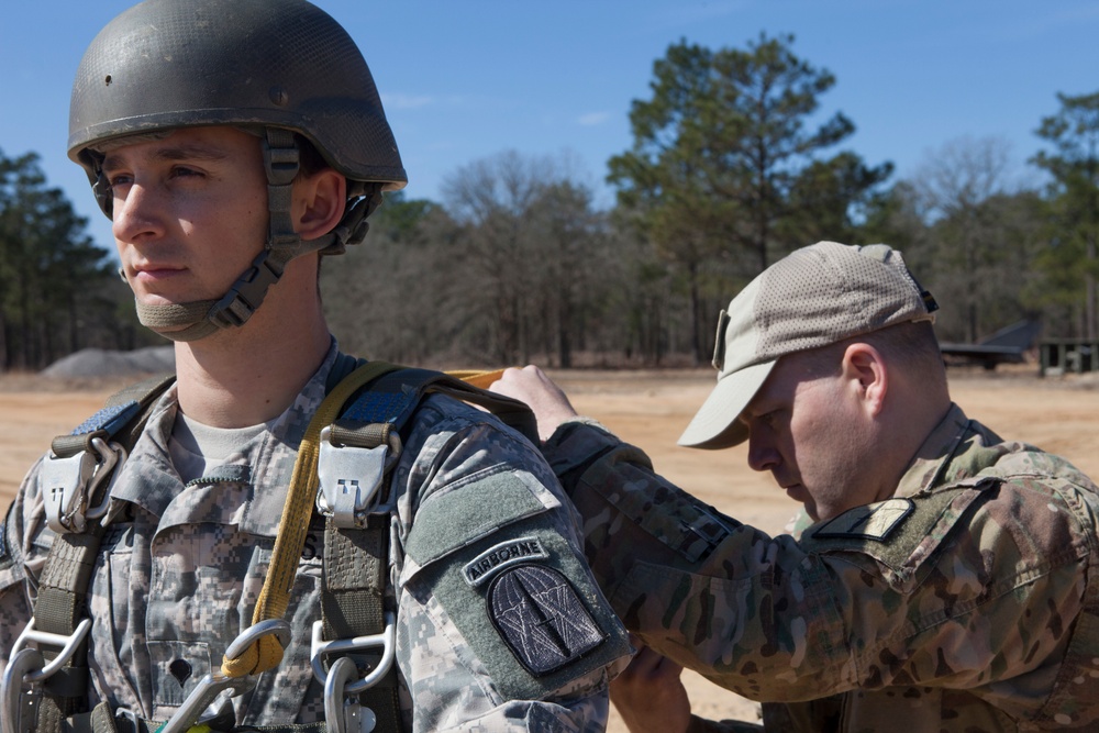 112th Signal paratroopers conduct proficiency jump