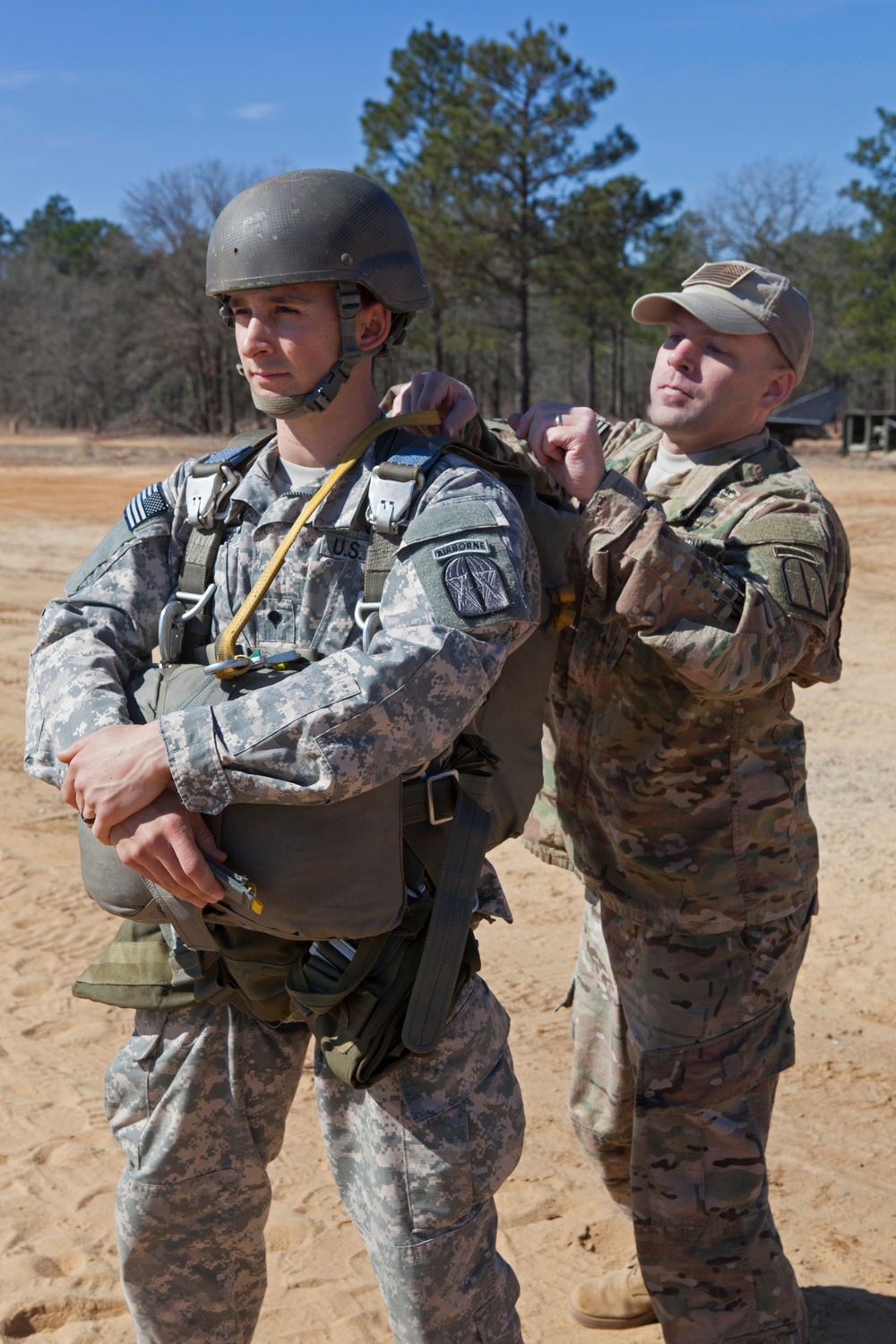 112th Signal paratroopers conduct proficiency jump