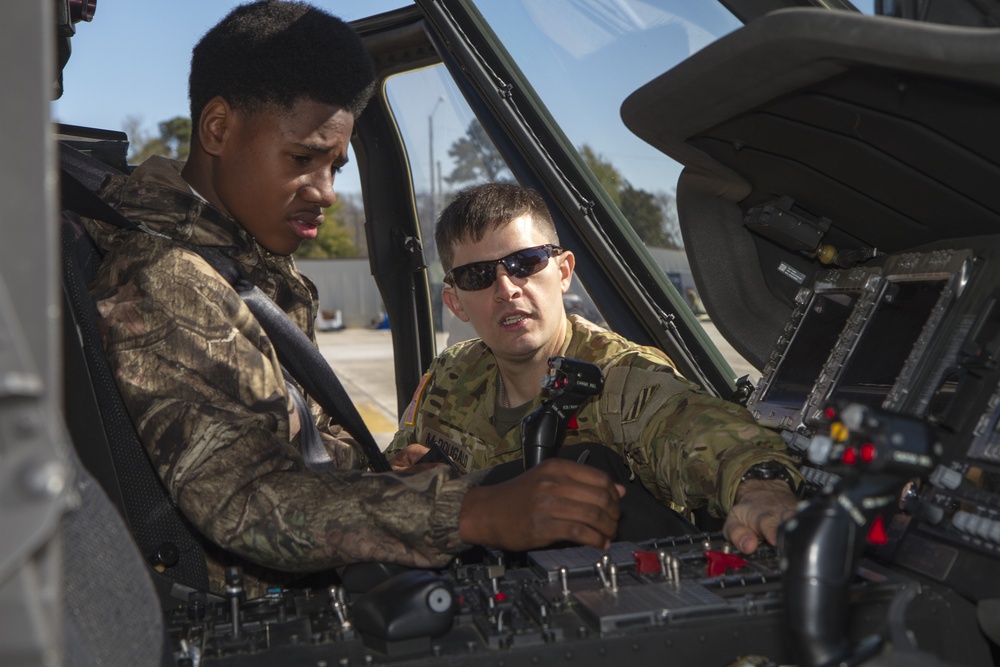 Hubert Middle School students get taste of Army life