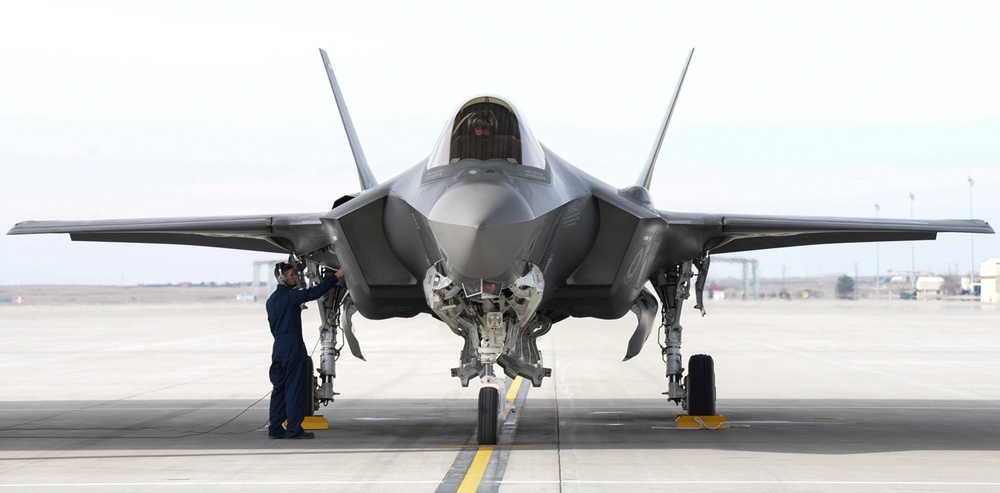 F-35As visit Mountain Home to test readiness