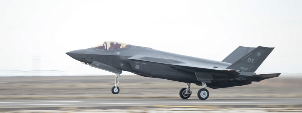 F-35As visit Mountain Home to test readiness
