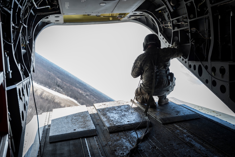 Cavalry troops conduct urban training