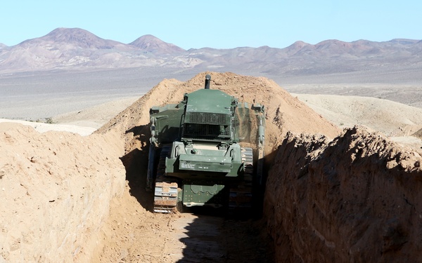 CLB-5 Marines Conduct Engineering Ops During ITX 2-16