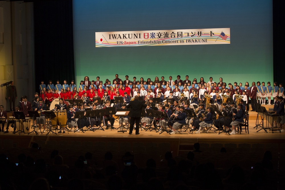 U.S., Japan friendship is music to the ears