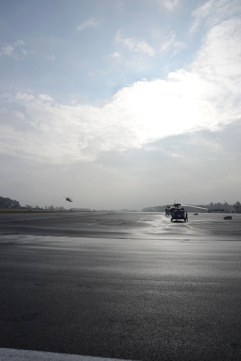 173rd AB 4-319 AFAR UH-60 Black Hawk airborne operation