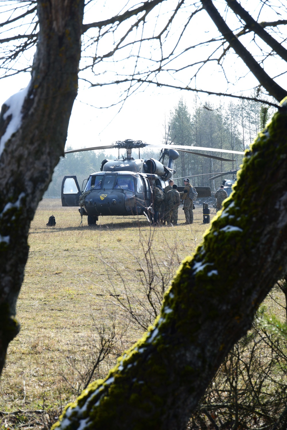 173rd AB 4-319 AFAR UH-60 Black Hawk airborne operation